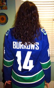 THE SEASON IS BACK ON!!! TIME TO GET THOSE JERSEYS OUT FOLKS...lets turn this town BLUE & GREEN!!!!!!!!!!!!!!!!!!!